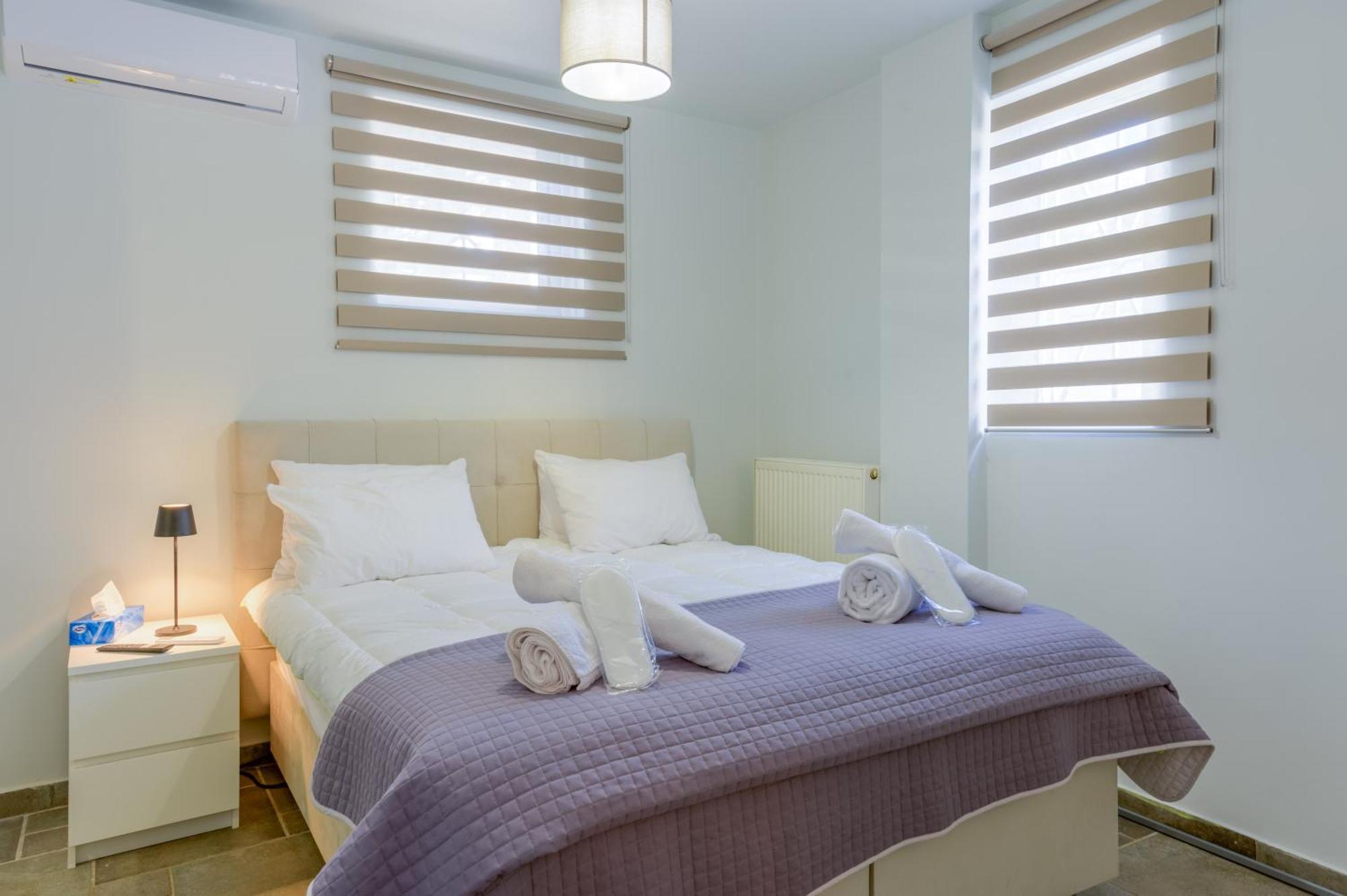 Porto Rafti Hideaway Apartment ภายนอก รูปภาพ