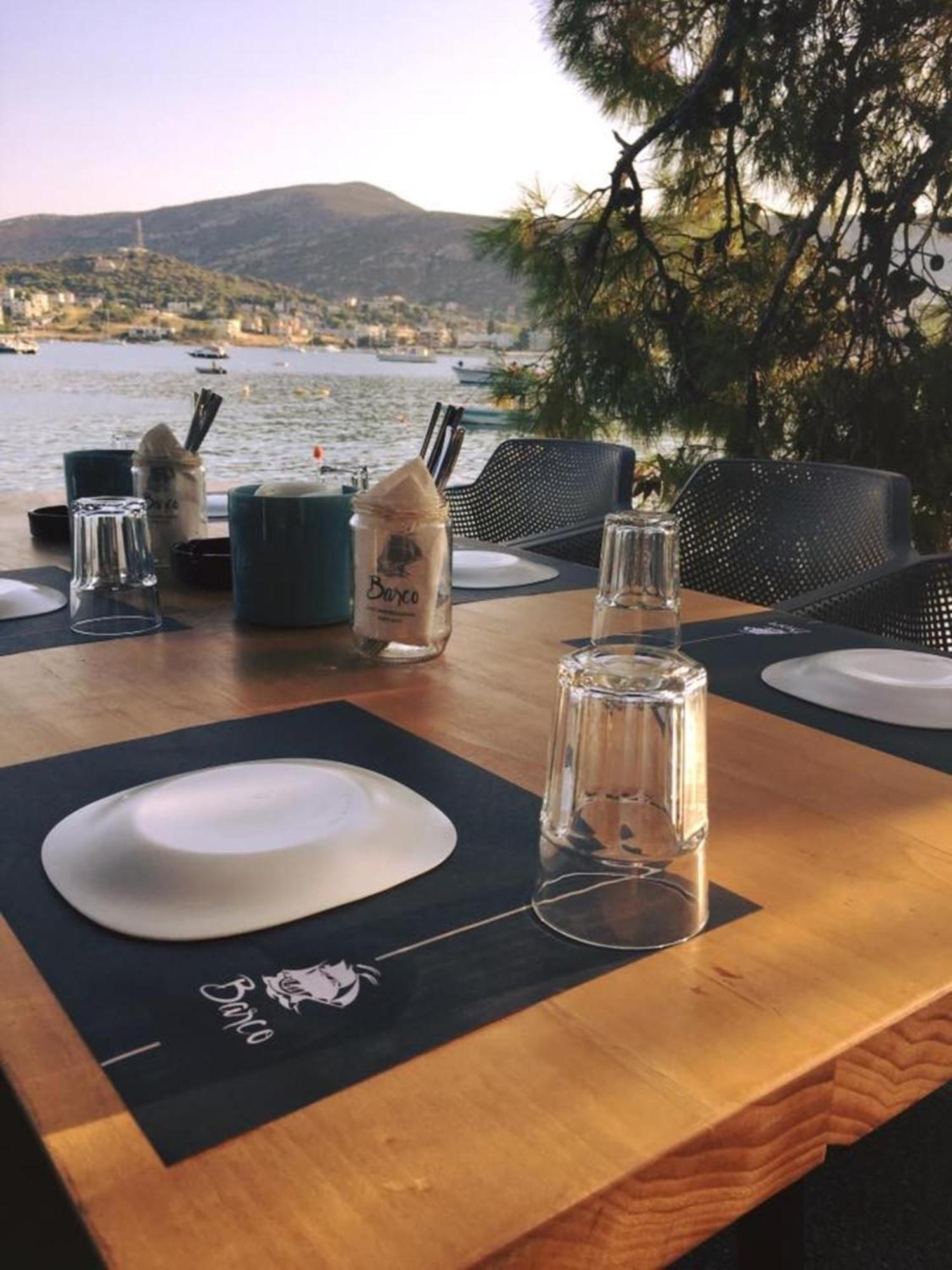 Porto Rafti Hideaway Apartment ภายนอก รูปภาพ
